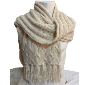 Banana Republic Italian Yarn Cable Knit Scarf 🇮🇹 - Alpaca & Merino